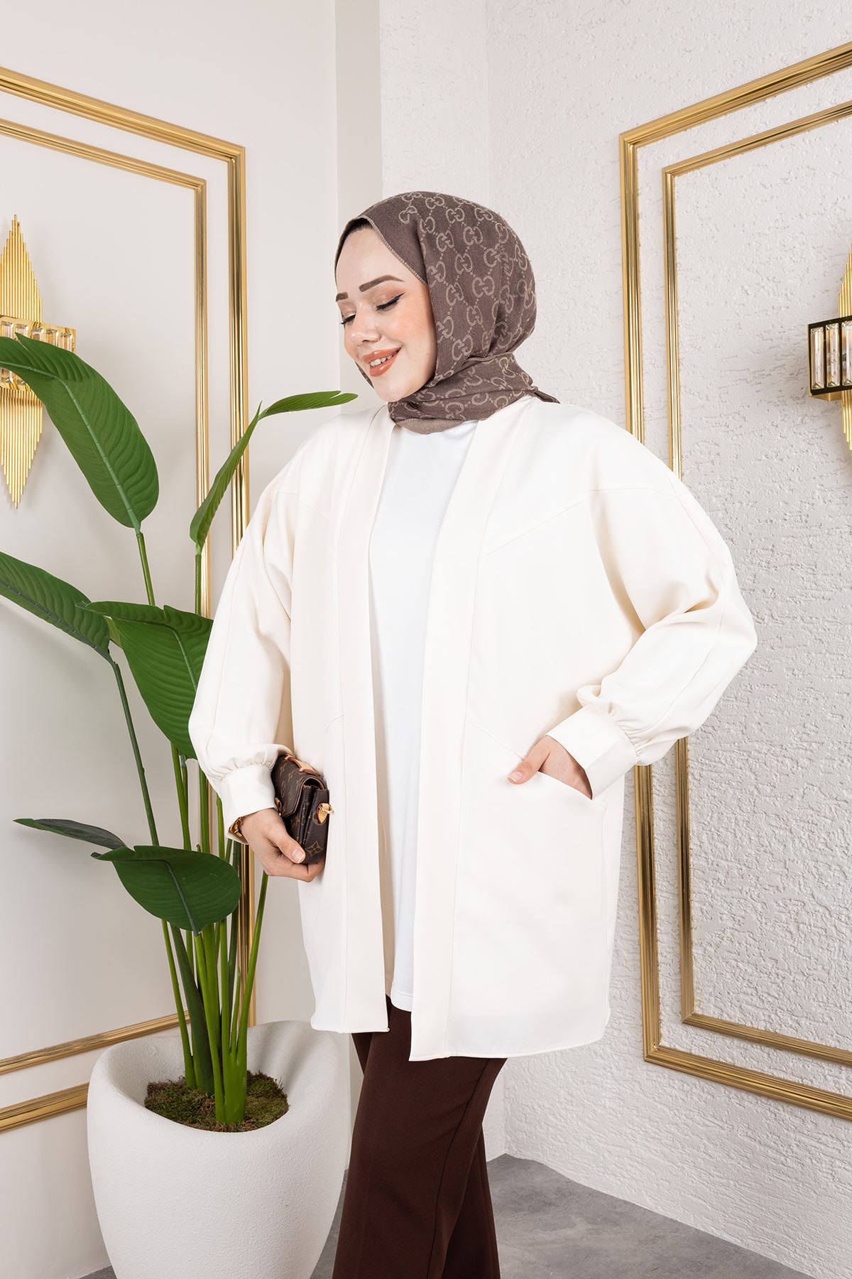 HIR02423-EKR Cep Detay Atlas Hırka-Ekru