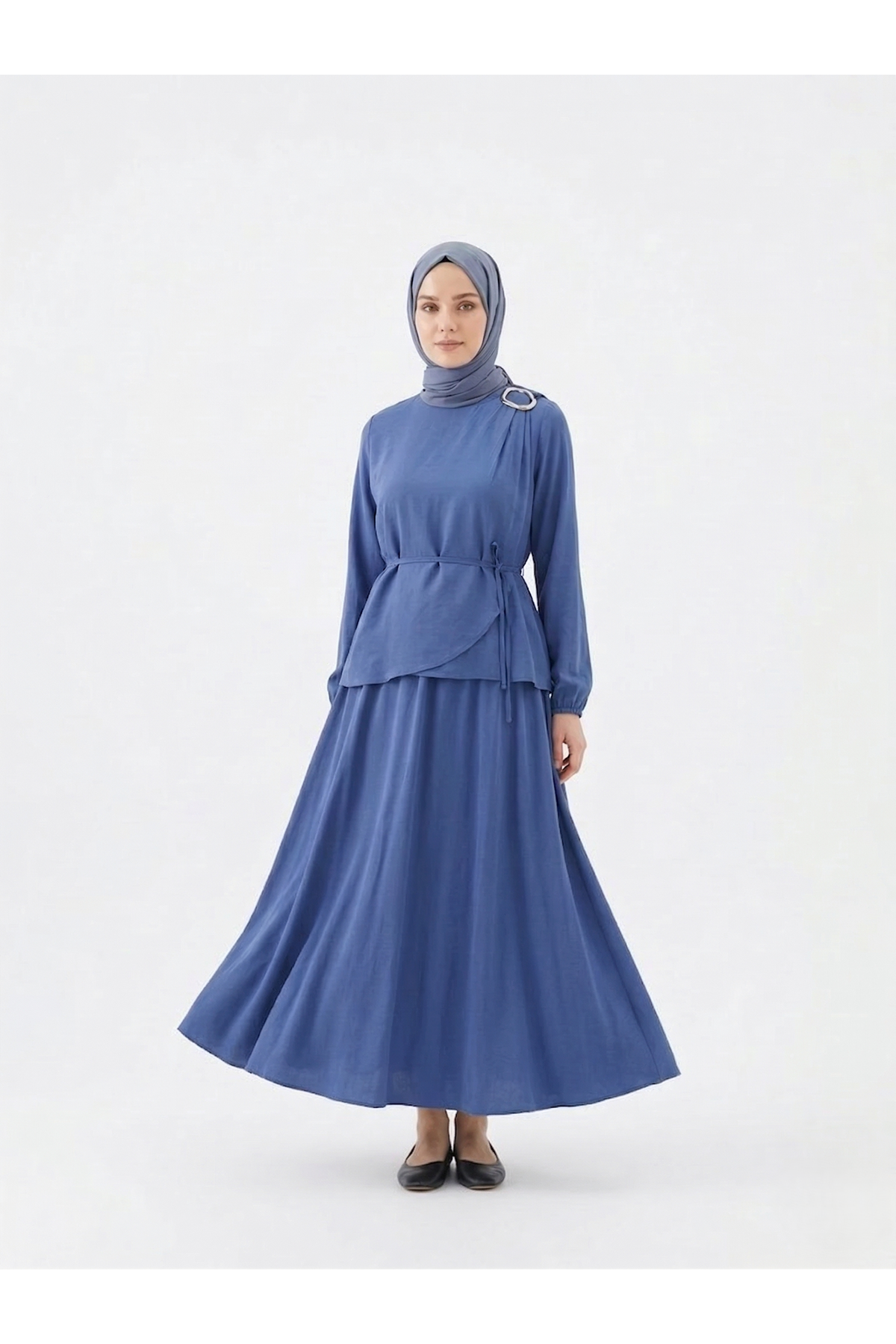 EİT00109-İND Omuz Aksesuar Pile Detay Etekli Takım-İndigo