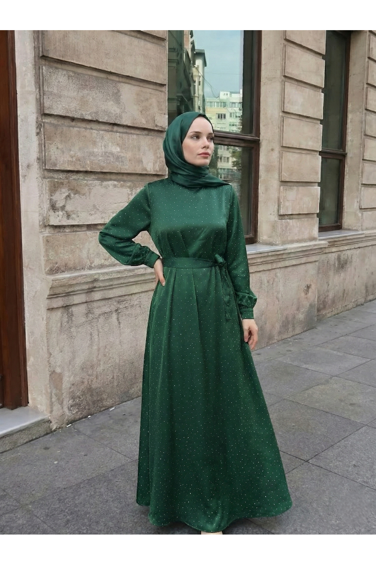 ELB04121-ZMR Saten Taşlı Elbise-Zümrüt Yeşili