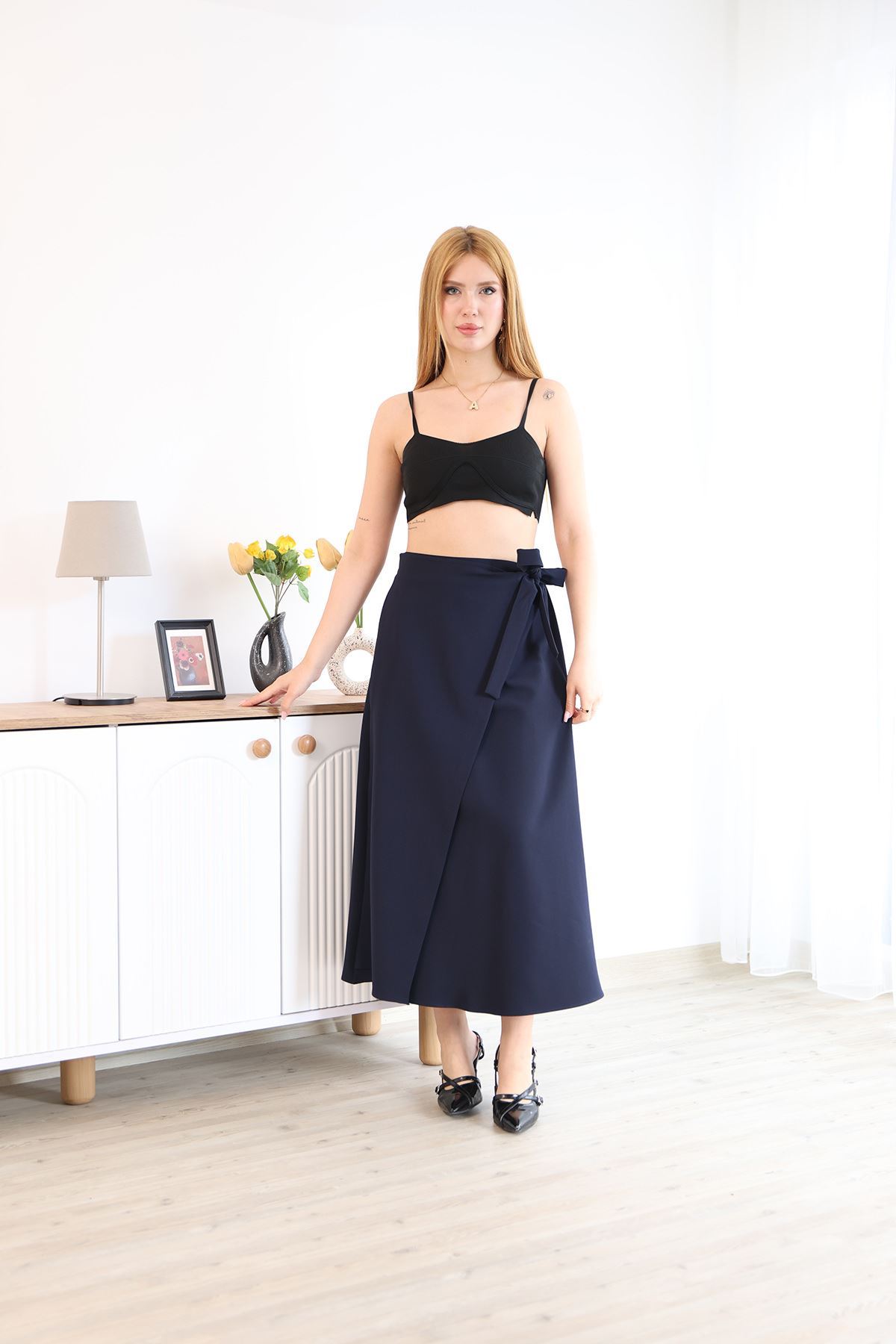 MOE03025-SYH Ön Kapak Detay Atlas  Etek-Siyah