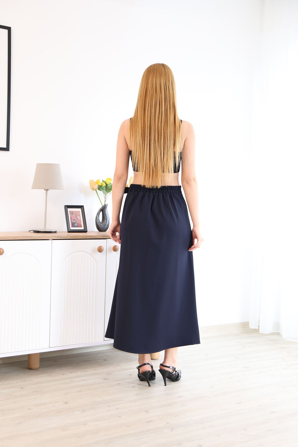 MOE03025-SYH Ön Kapak Detay Atlas  Etek-Siyah