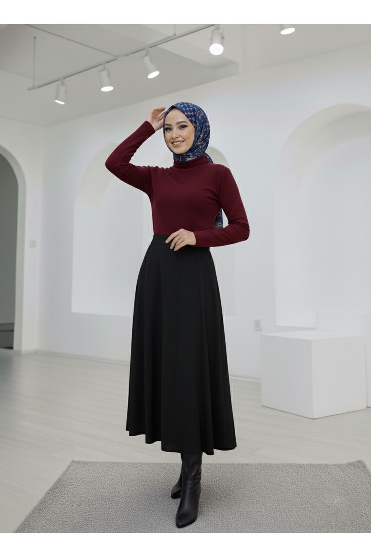 MOE03043-SYH Çıma Detaylı Parçalı Etek-Siyah