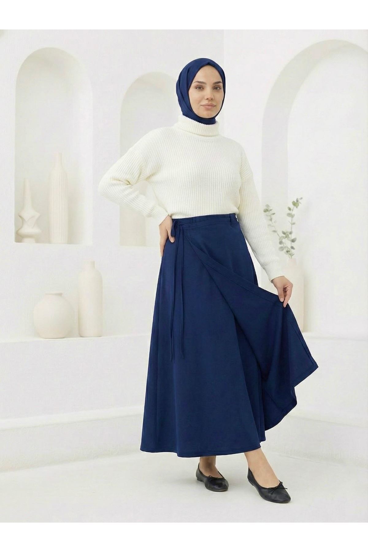 MOE03047-LCV Ön Kapak Detay Scuba Etek-Lacivert