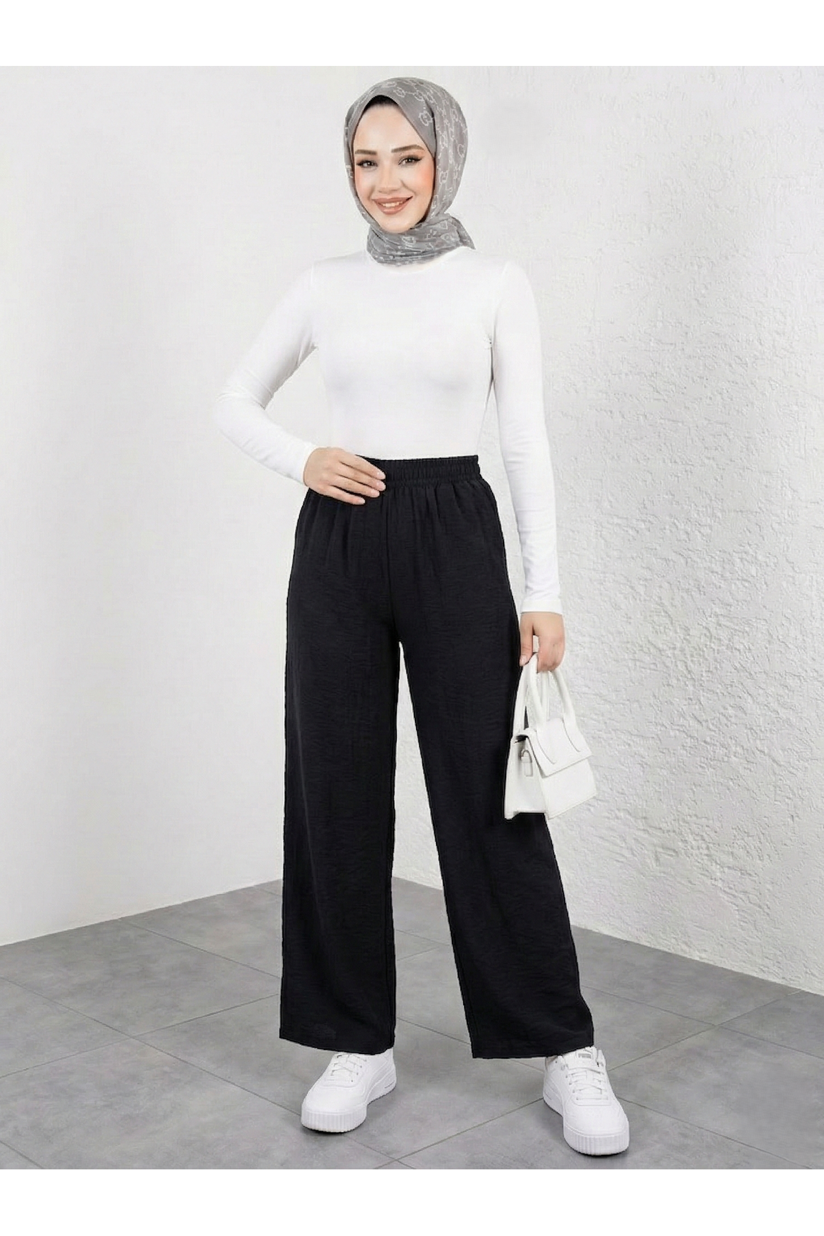 PNT01544-SYH Çilek Pantolon-Siyah