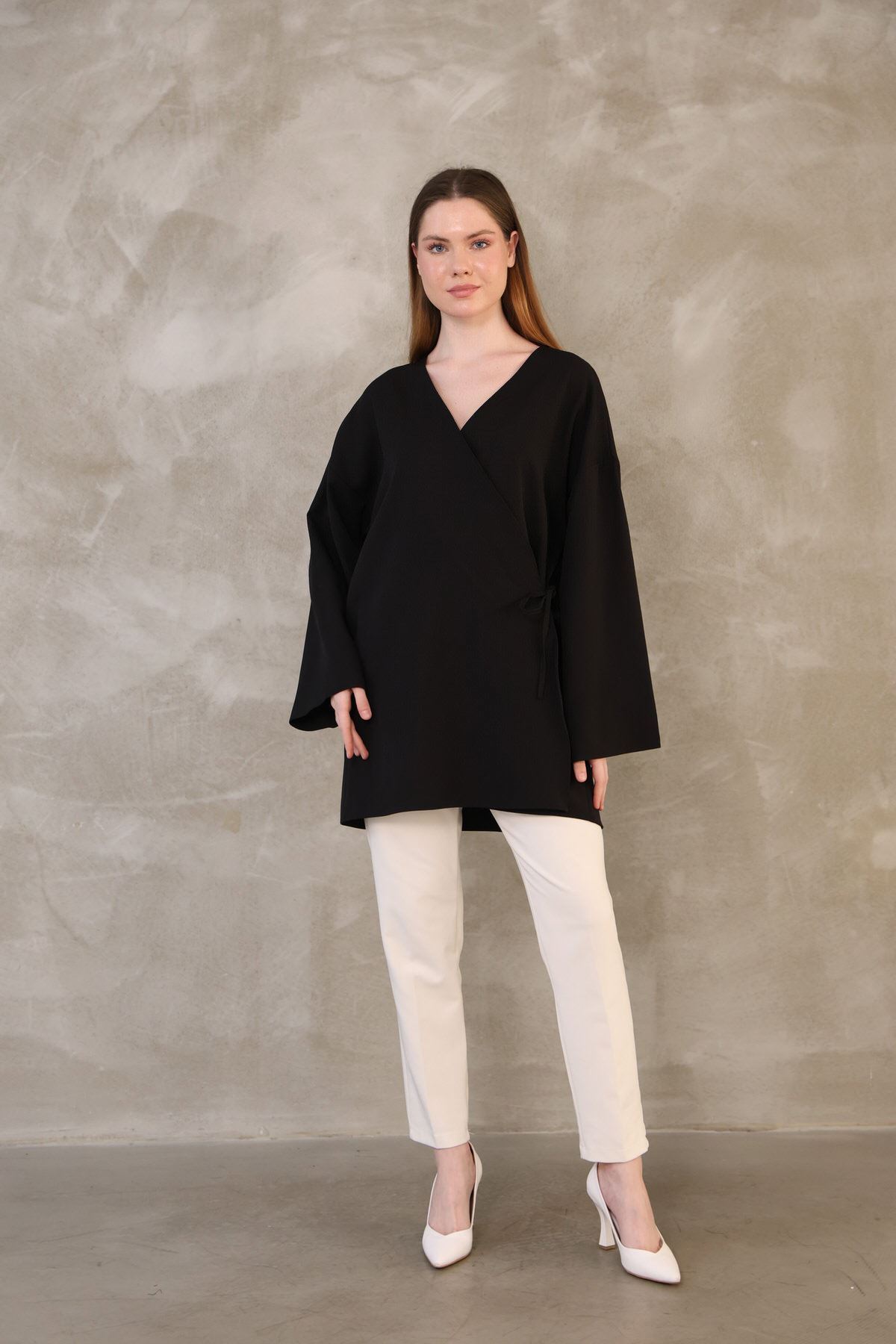 TUN05814-SYH Yan Bağlamalı Atlas Tunik-Siyah