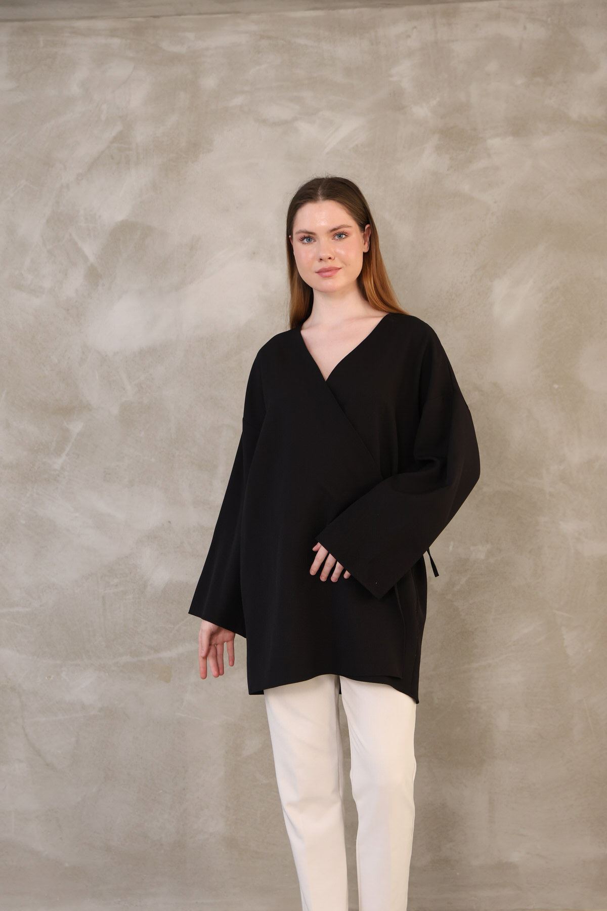 TUN05814-SYH Yan Bağlamalı Atlas Tunik-Siyah