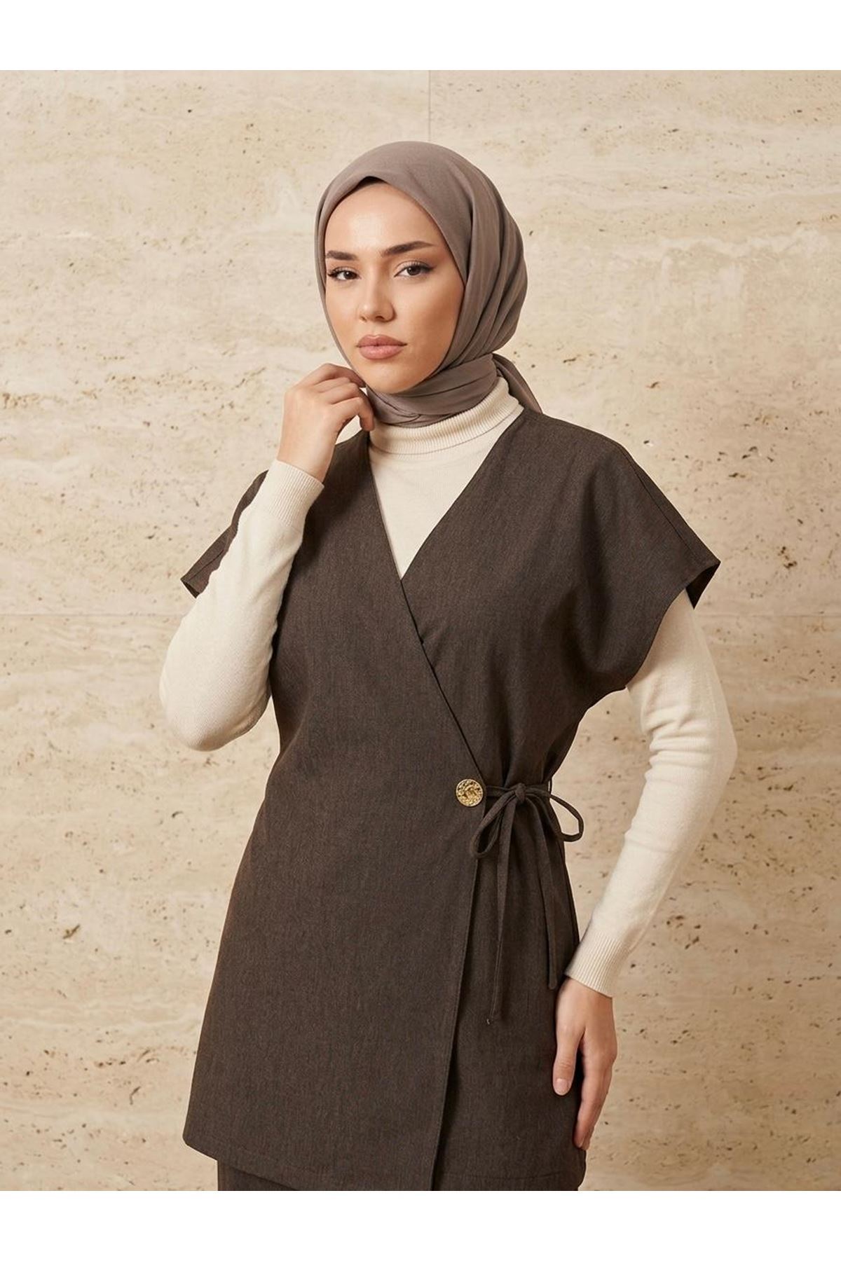 YEL00881-KHV Yandan Bağlamalı Düğme Detay Yelek-Kahve