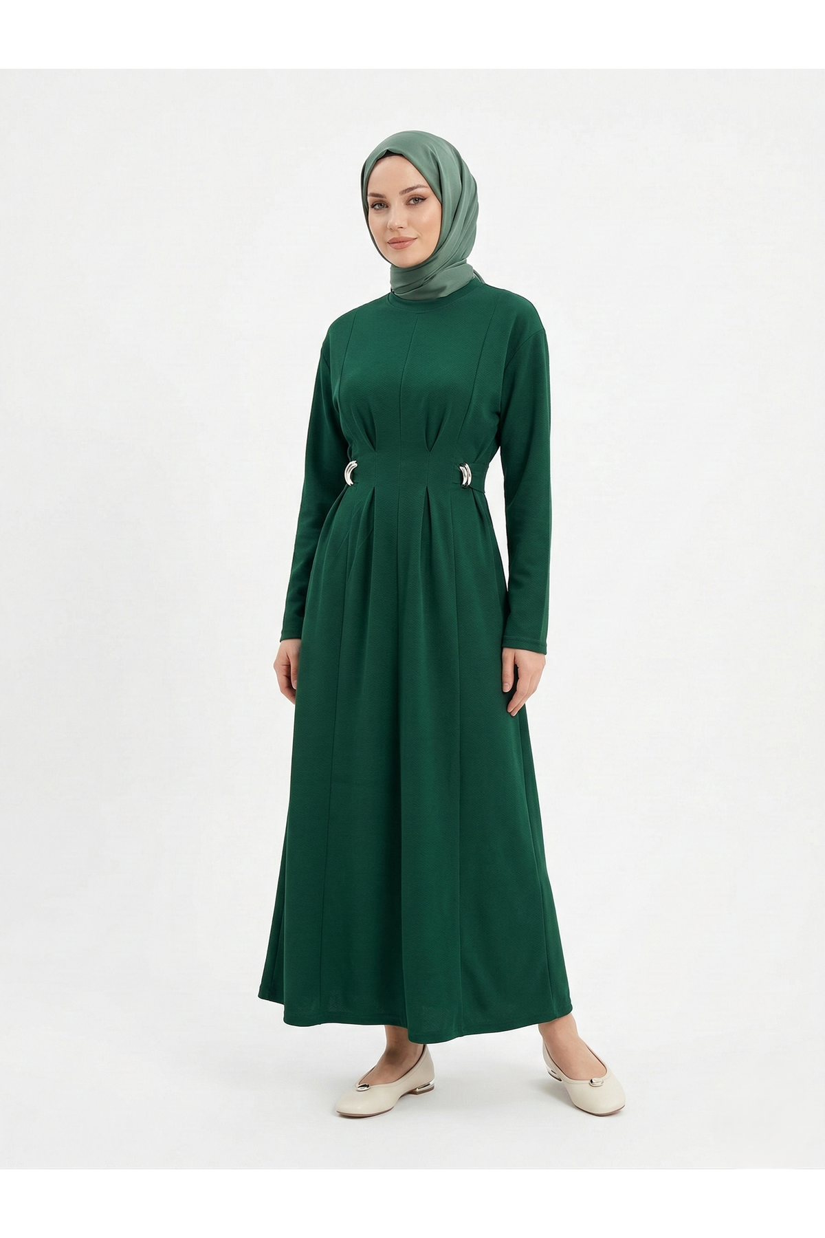 ELB04125-ZMR Önü Pensli Kuşak Aksesuar Detay Elbise-Zümrüt Yeşili