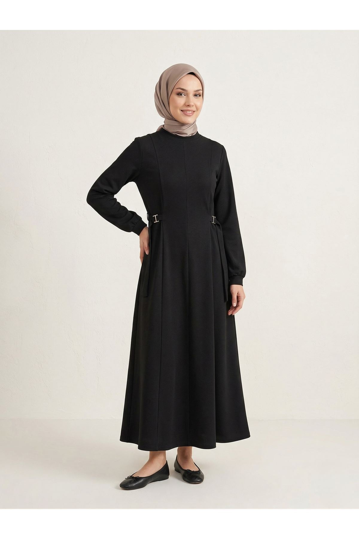 ELB04126-SYH Kuşak Toka Detay Elbise-Siyah