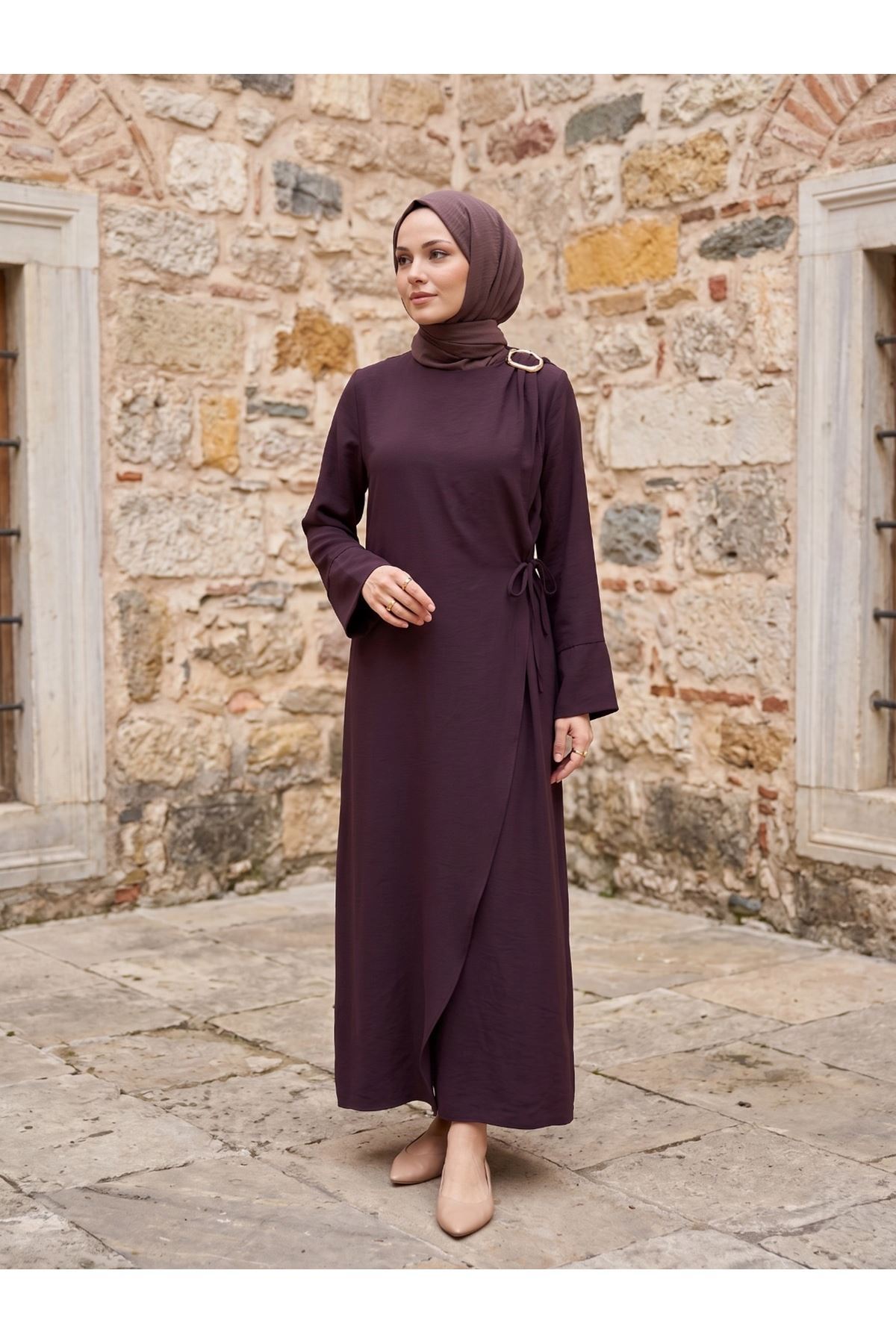 ELB04143-BRD Omuz Pİle Toka DetayTensel  Elbise-Bordo