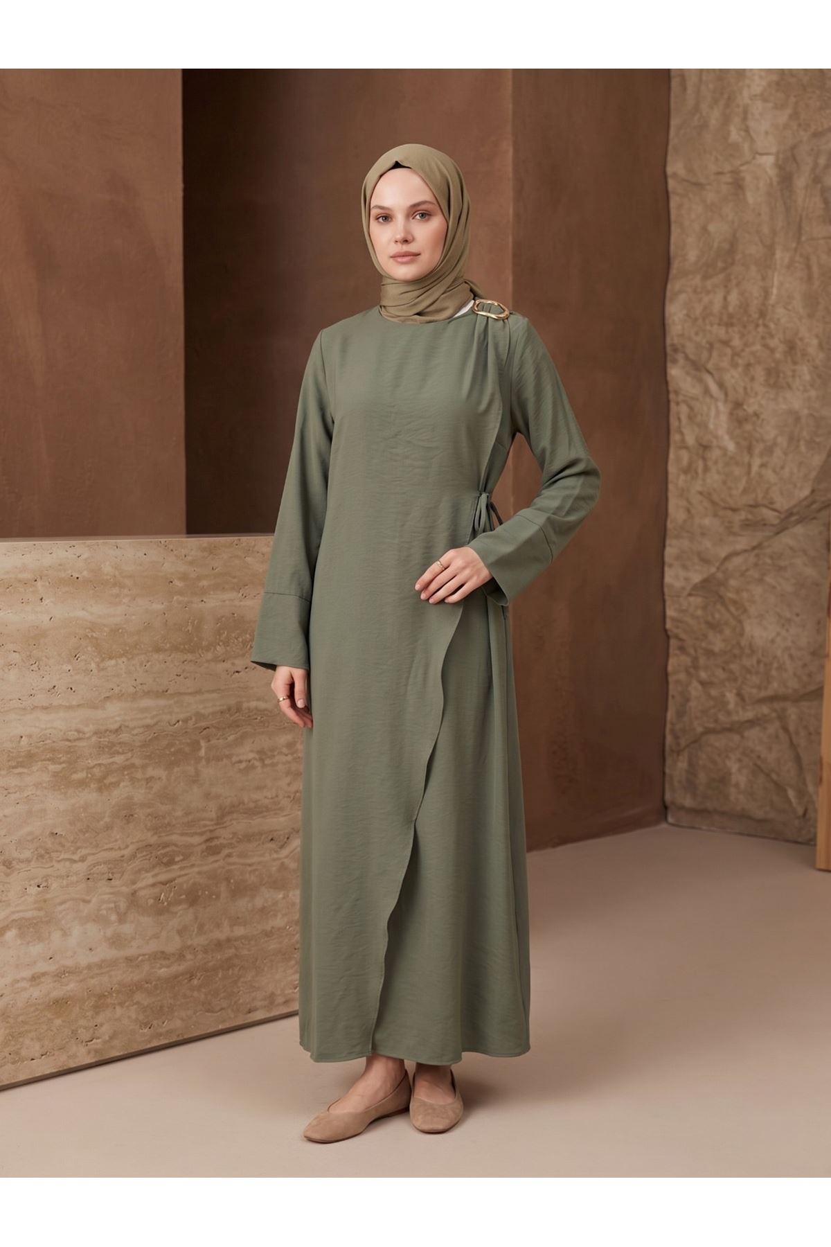 ELB04143-HKİ Omuz Pİle Toka DetayTensel  Elbise-Haki