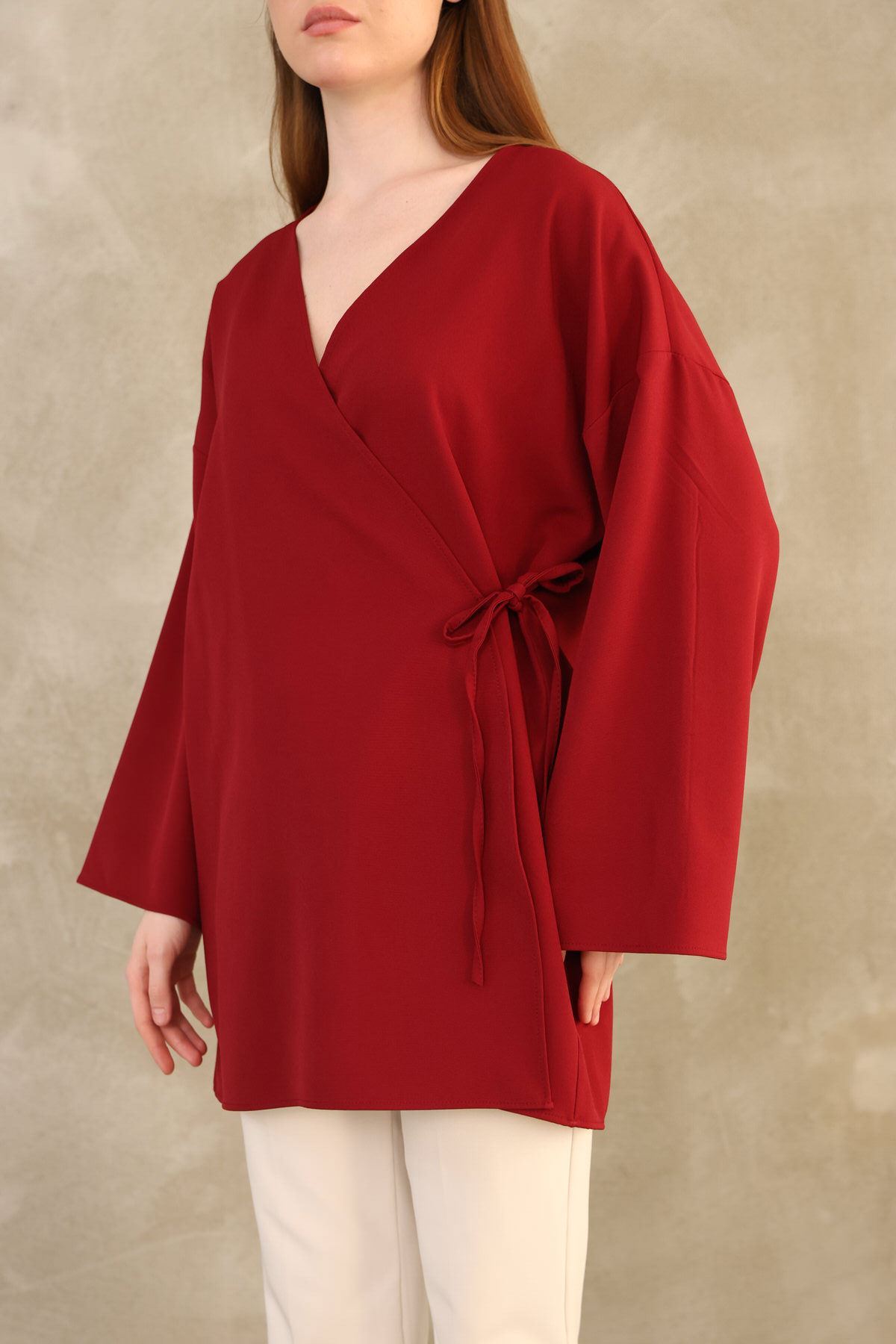 TUN05814-BRD Yan Bağlamalı Atlas Tunik-Bordo