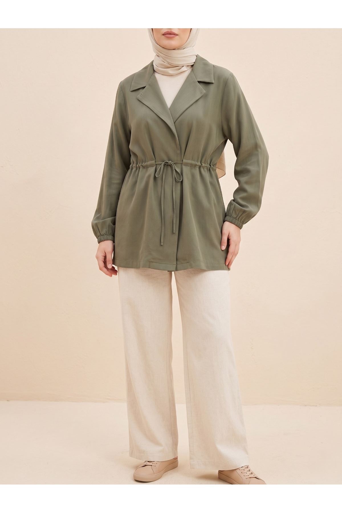 CKT01789-HKİ Beli Tünelli Kol Lastik Ceket-Haki