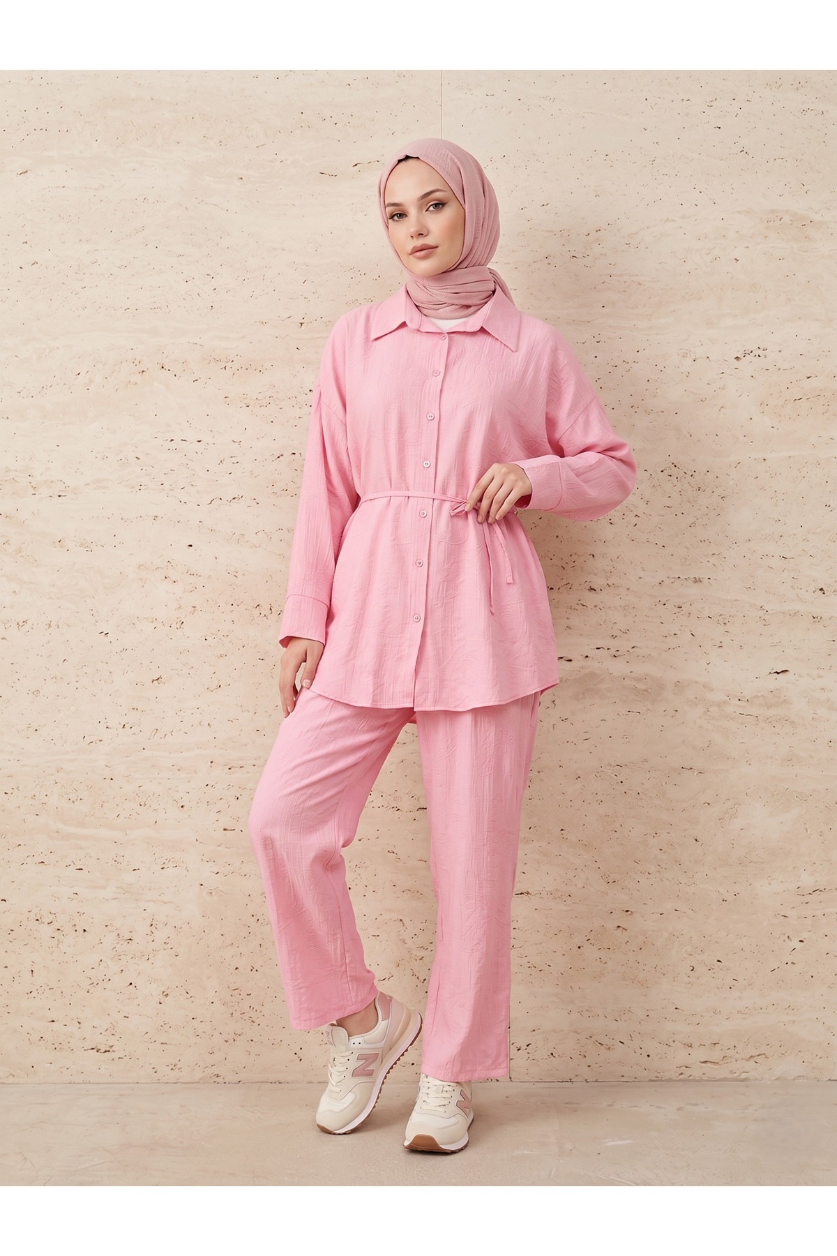 PİT00513-PMB Takma Manşet Pantolonlu Takım-Pembe