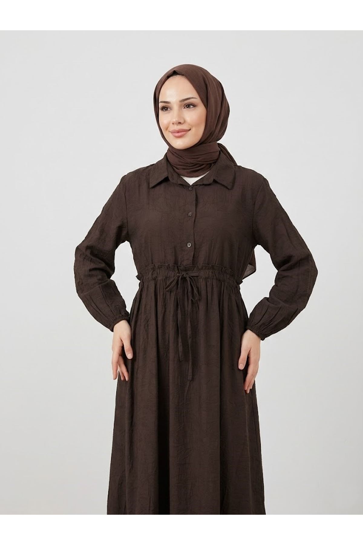ELB04145-KHV Bel Fırfır Detay Yarım Pat Elbise-Kahve