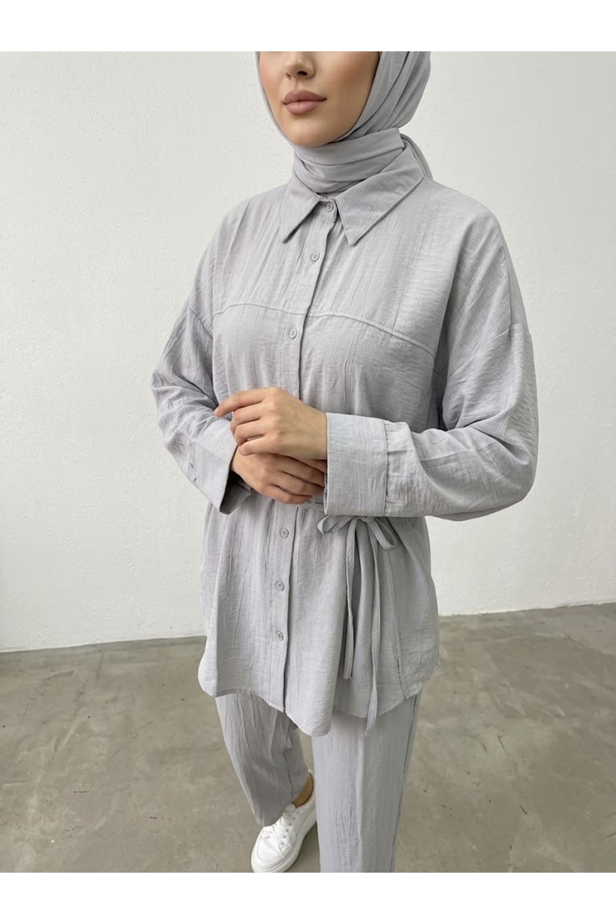 PİT00517-84 Roba Detay Pantolonlu Çilek Takım-Açık Gri