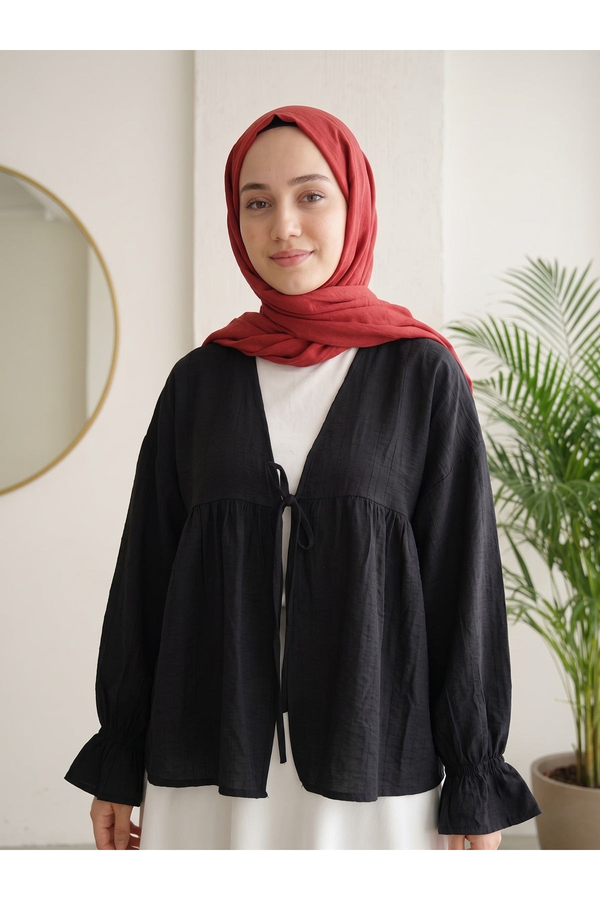 TUN05982-SYH Roba Büzgülü Kol Lastik Tunik-Siyah