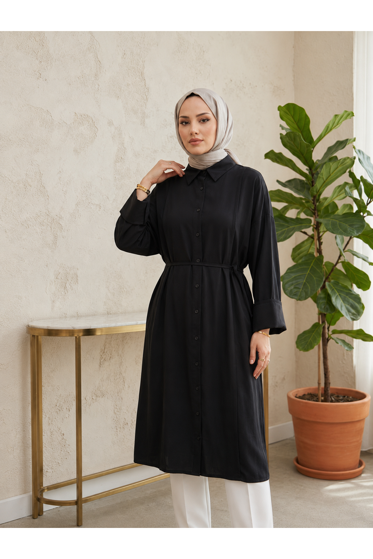 TUN05984-SYH Ön Nevrür Detay  Uzun Tunik-Siyah