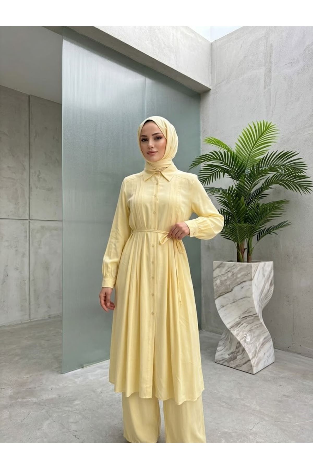 PİT00519-SRI Ön Arka Pileli Pantolonlu Takım-Sarı
