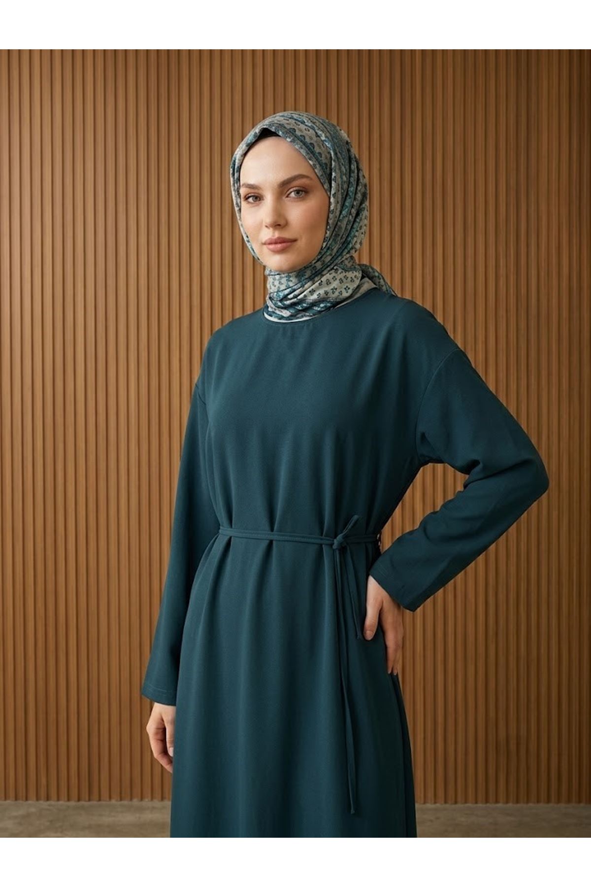 ELB04156-ZMR Kupra Elbise-Zümrüt Yeşili