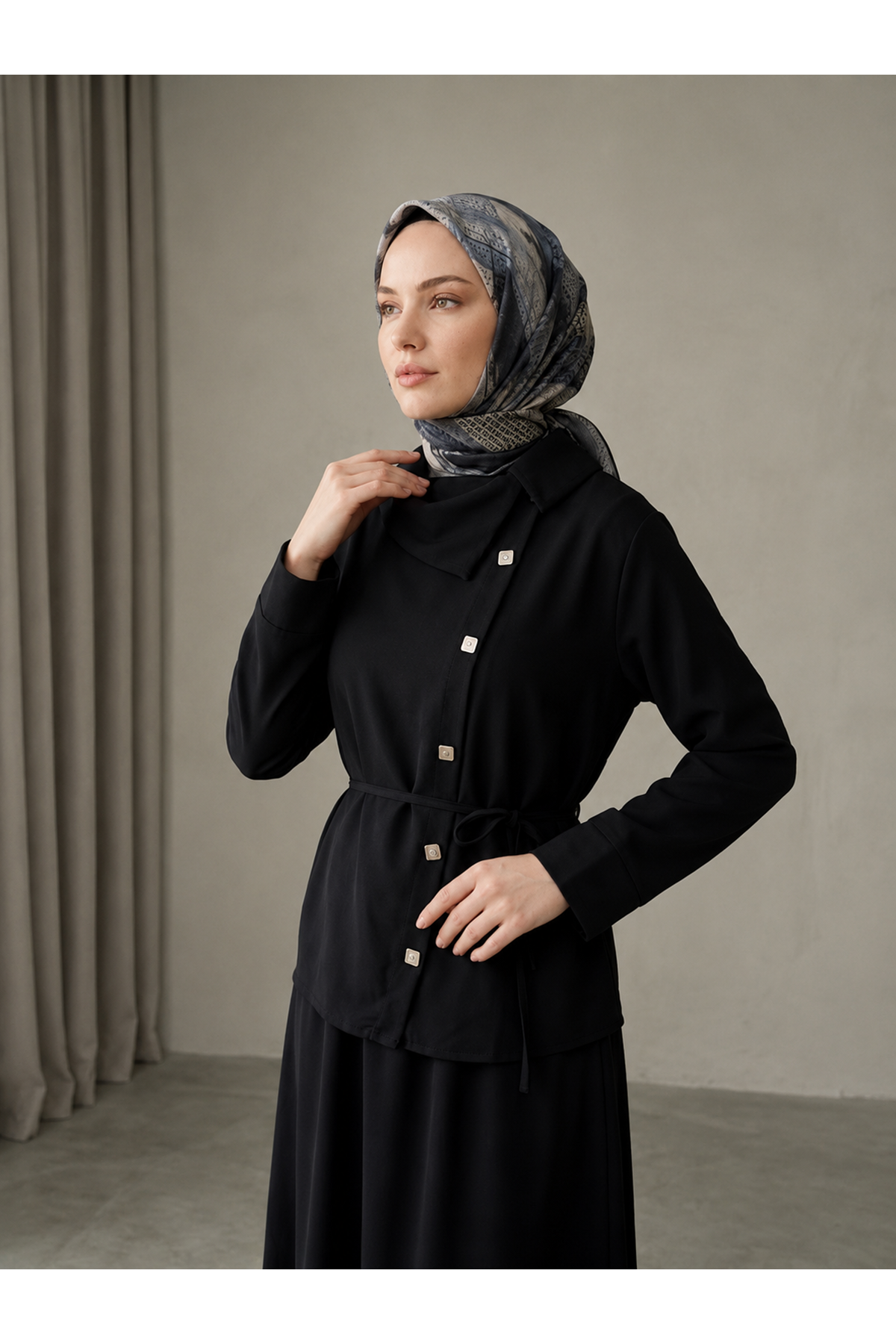 EİT00134-SYH Çapraz Düğmeli Etekli Takım-Siyah