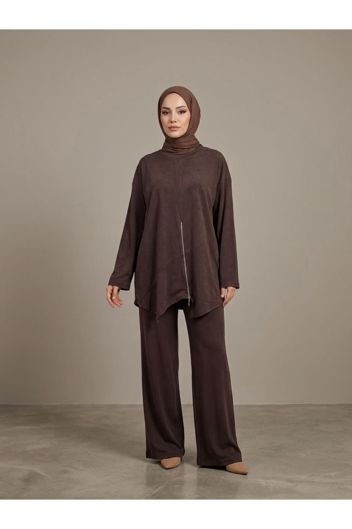 PİT00528-KHV Fermuar Detay Asimetrik  Kesim Pantolonlu Takım-Kahve