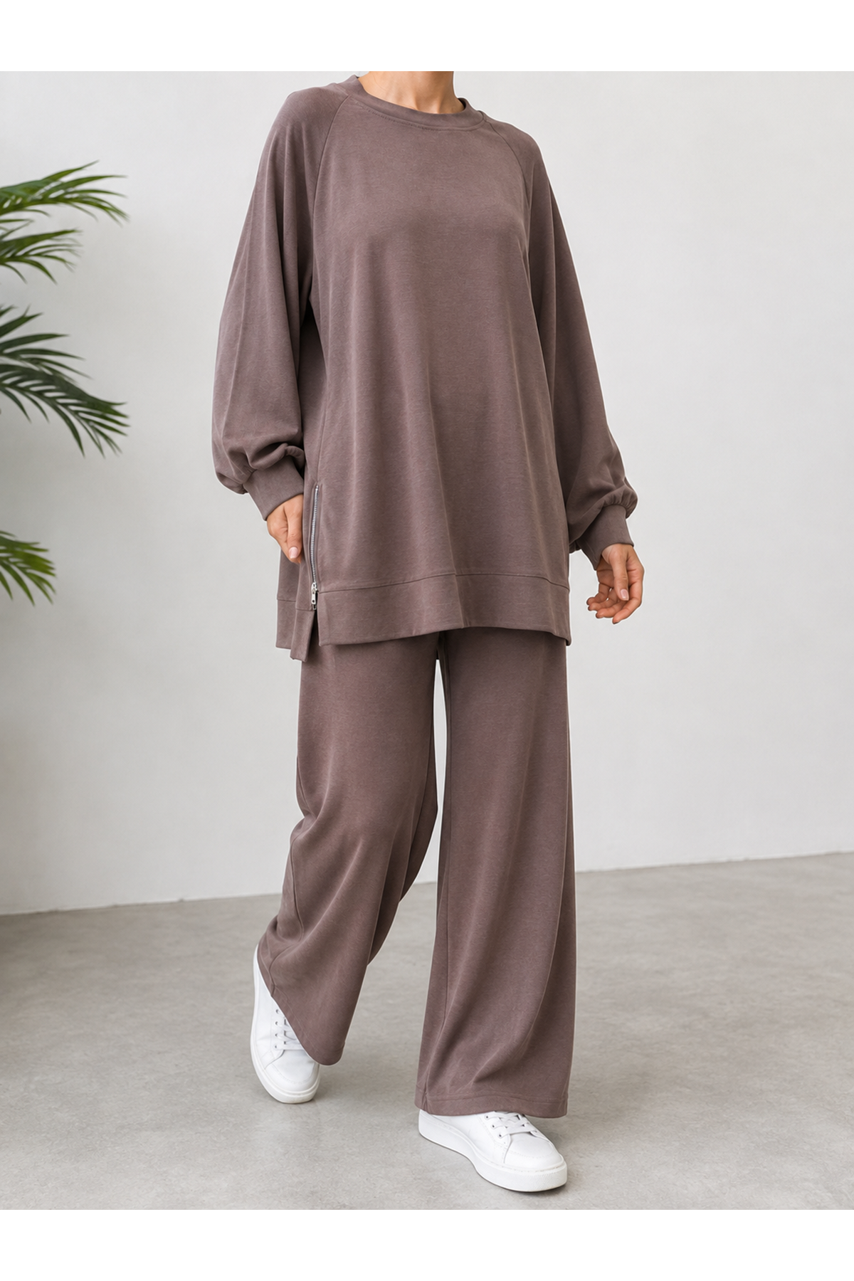 PİT00529-P102 İki Yan Fermuar Detay Reglan Kol Pantolonlu Takım-Açık Kahve
