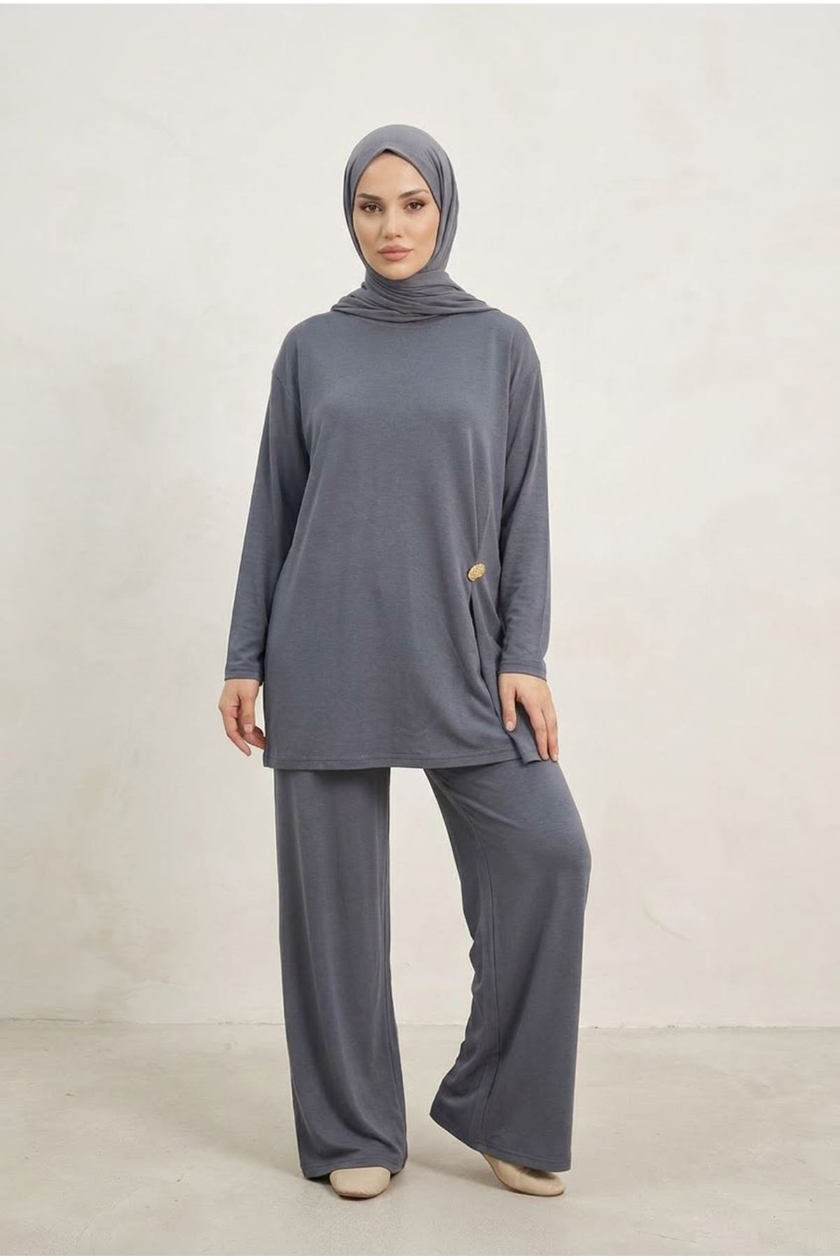 PİT00532-ANT Broş Detay Pantolonlu Takım-Antrasit
