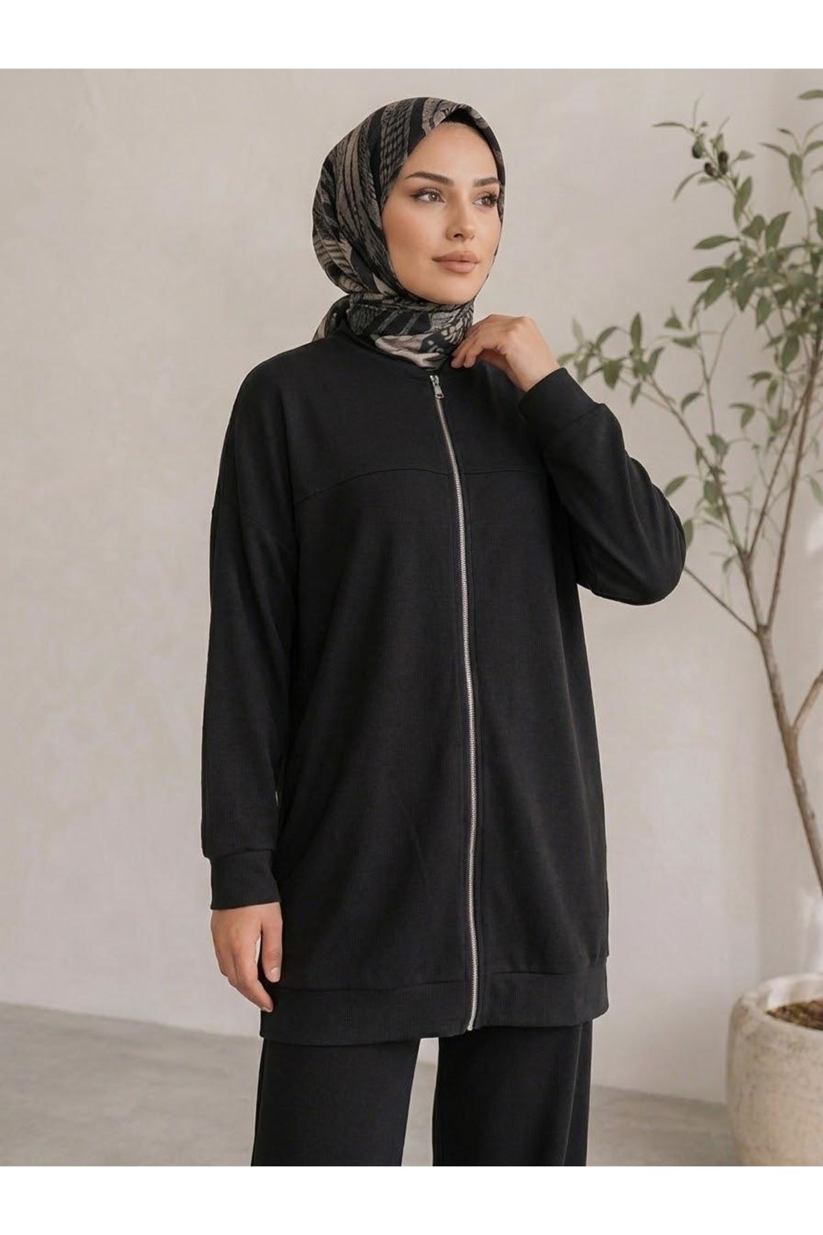 PİT00535-SYH Roba Detay Fermuarlı Takım-Siyah