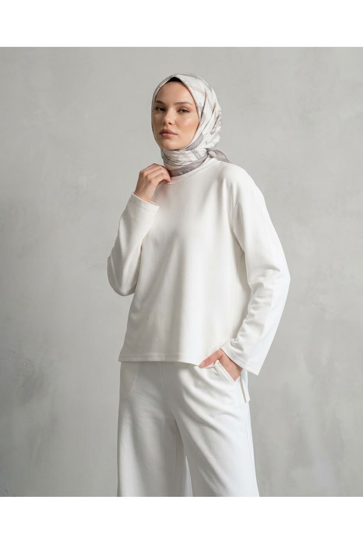 TUN06004-EKR Yırtmaçlı Oysho Tunik-Ekru