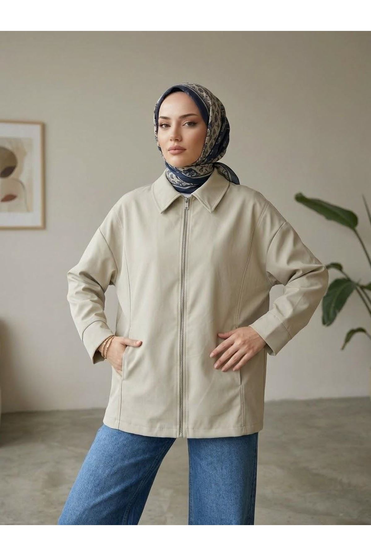 TRÇ00147-TAŞ Robalı Manşetli Fermuar  Detay Trrençkot-Taş