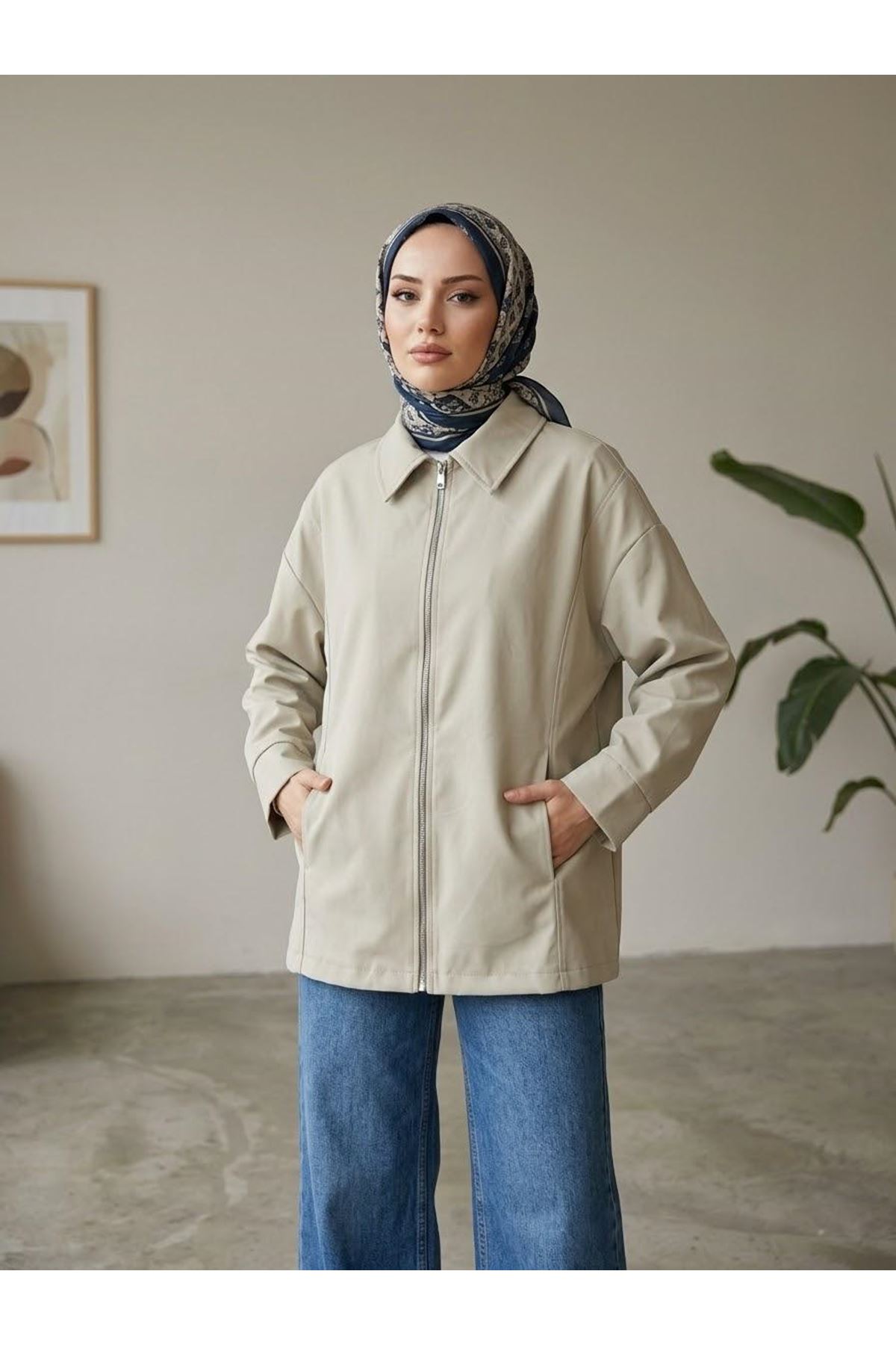 TRÇ00147-TAŞ Robalı Manşetli Fermuar  Detay Trrençkot-Taş