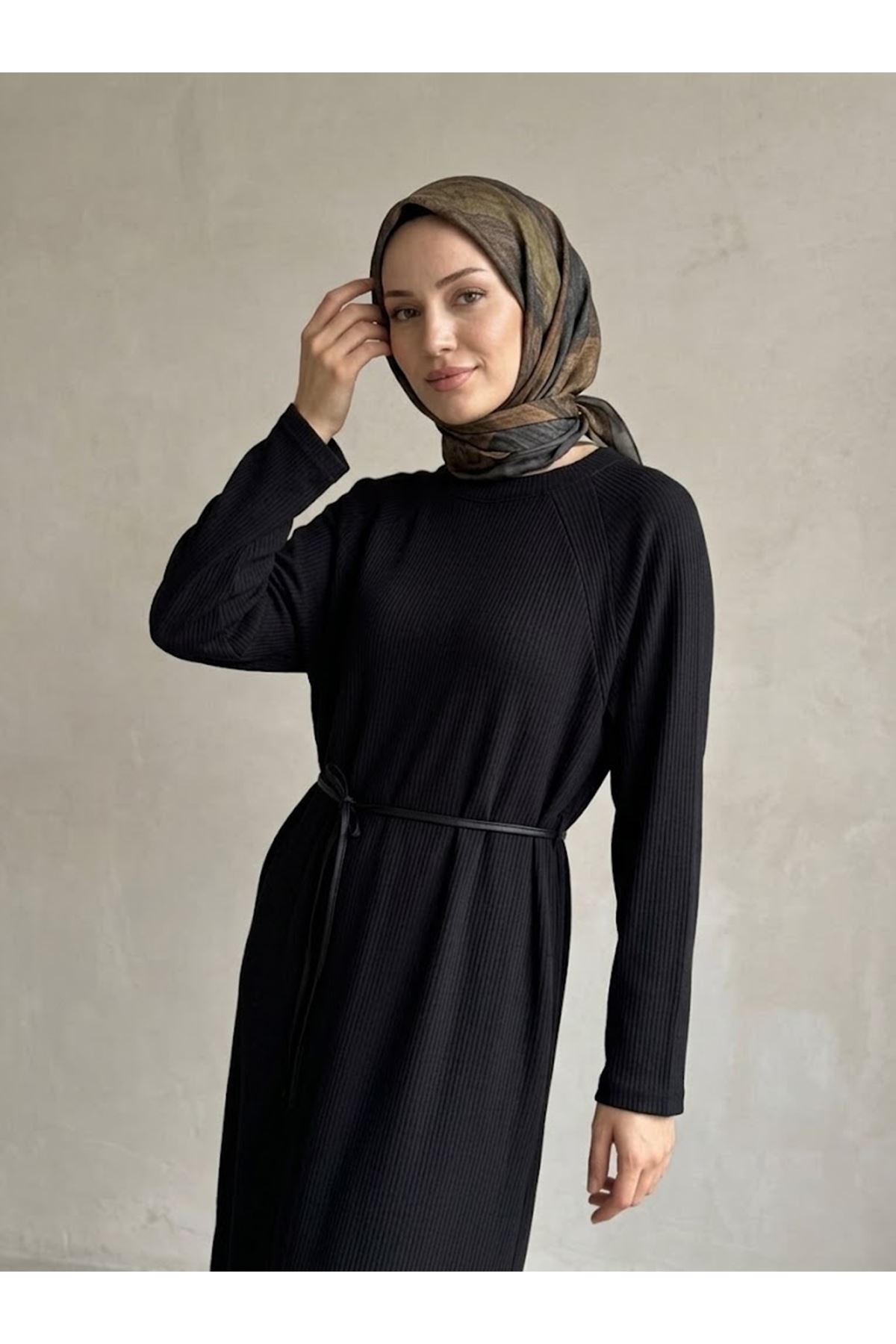 ELB04182-SYH Reglan Kol Triko Elbise-Siyah