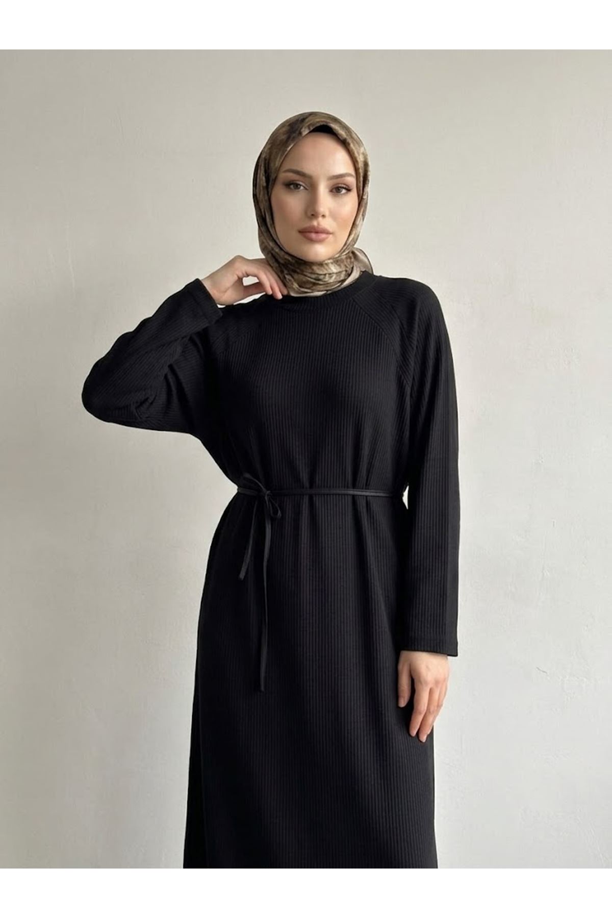 ELB04182-SYH Reglan Kol Triko Elbise-Siyah
