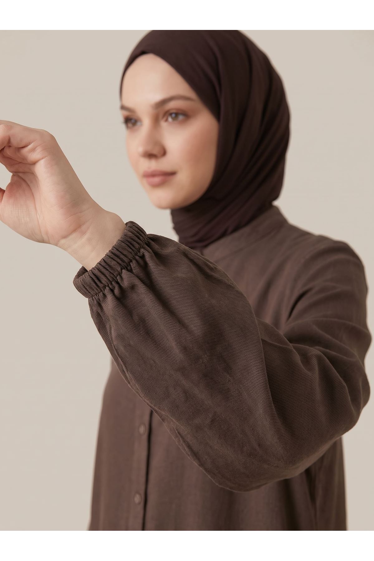 PİT00554-KHV Hakim Yaka Pantolonlu Takım-Kahve