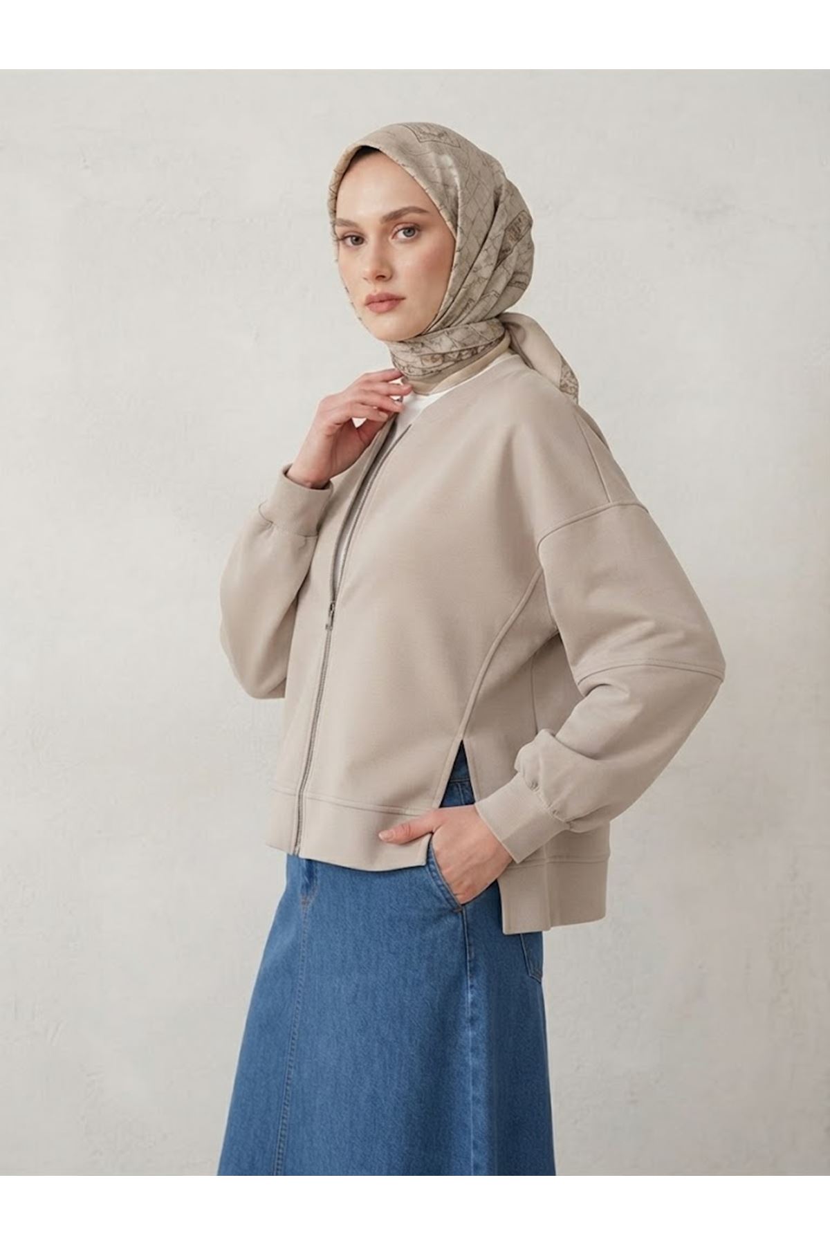 TUN06016-BEJ Fermuarlı Ön Parçalı Manşetli Tunik-Bej