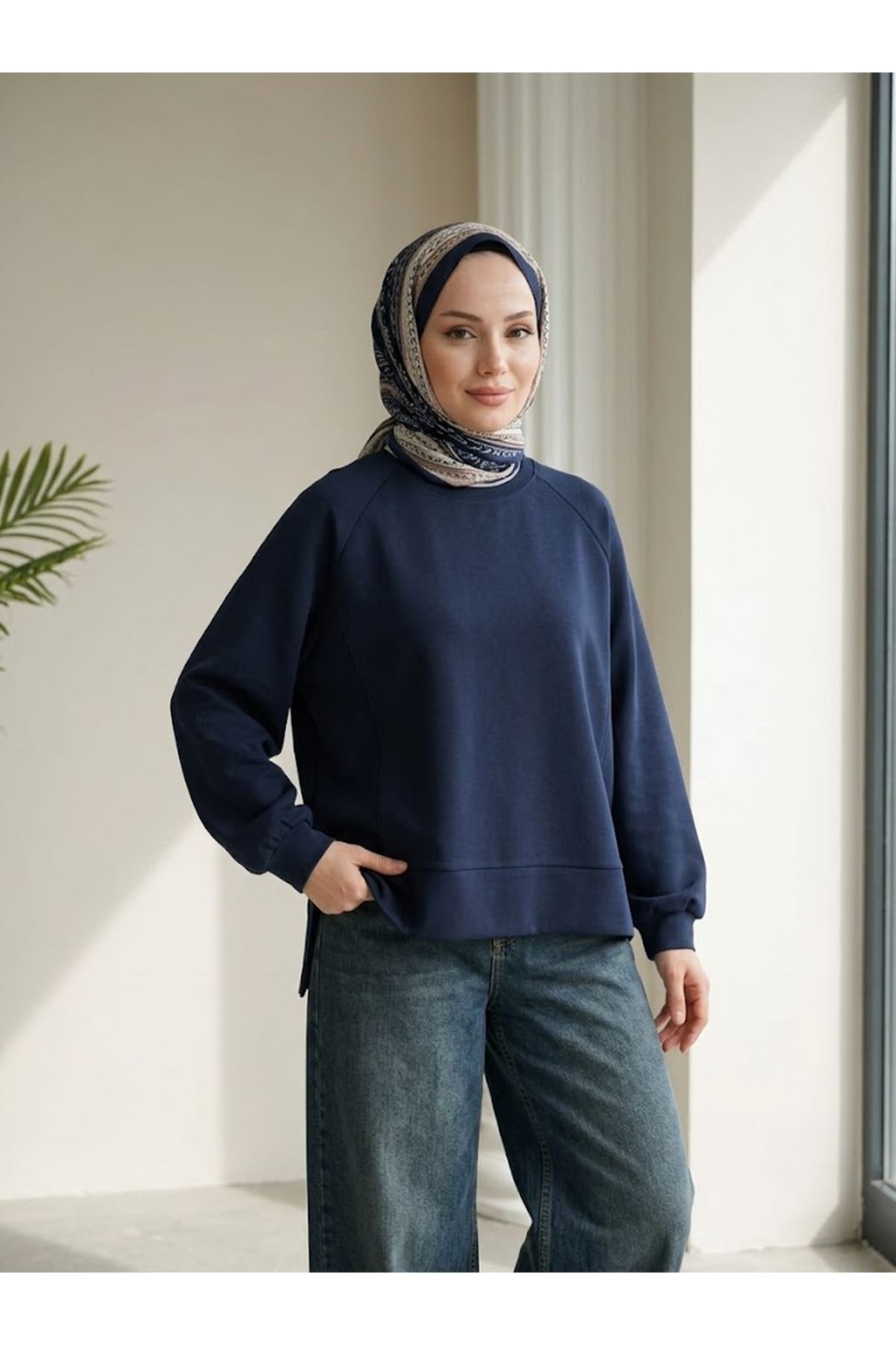 TUN06014-LCV Parçalı Oysh Tunik-Lacivert