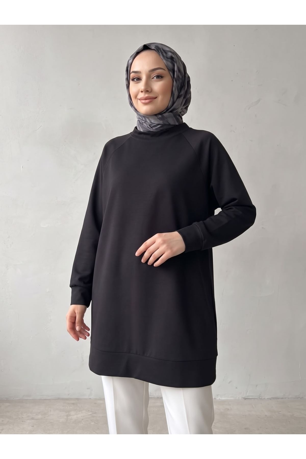 TUN06013-SYH Reglan Kol Manşetli Pike Tunik-Siyah