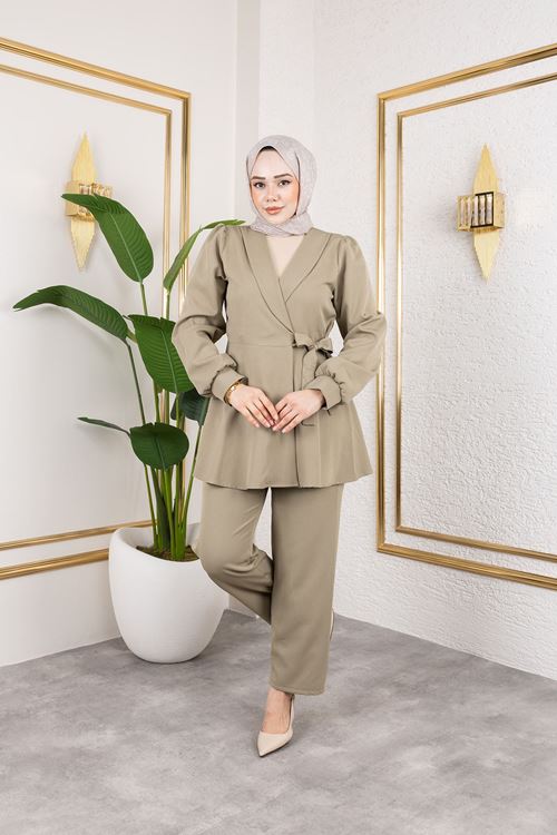 PİT00466-HKİ Kuşak Detay Ceketli Takım-Haki