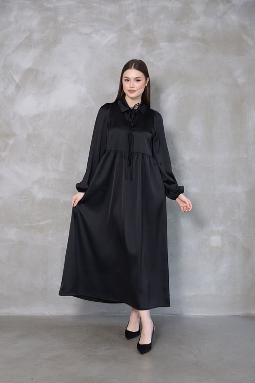 ELB04032-SYH Yaka Biye Detay Saten Elbise-Siyah