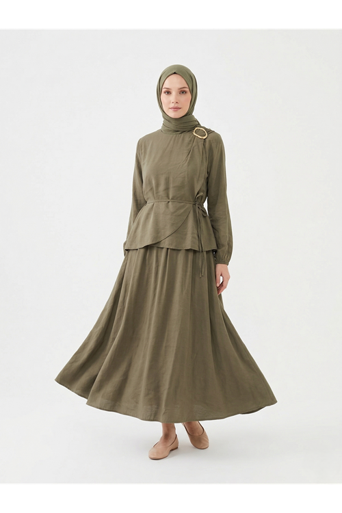 EİT00109-HKİ Omuz Aksesuar Pile Detay Etekli Takım-Haki