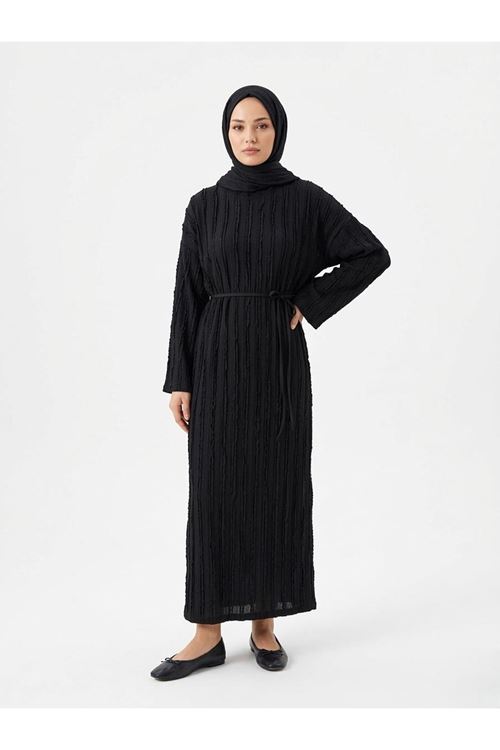 ELB04128-SYH Pilise Dokulu Kemer Detay Elbise-Siyah