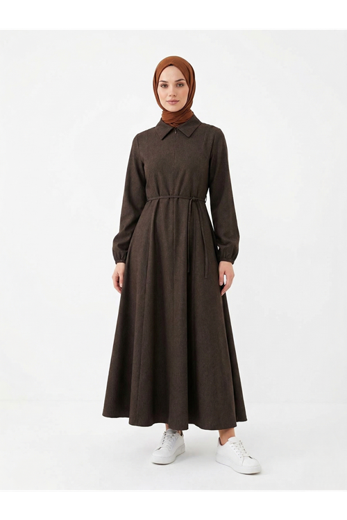 ELB04136-KHV Yakalı Fermuar Detay Elbise-Kahve