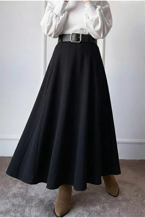 MOE03052-SYH Kelebek Detay Krep Etek-Siyah