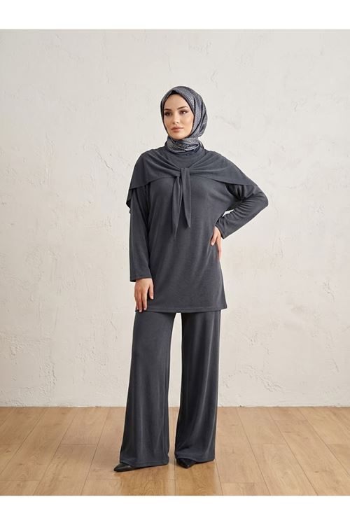 PİT00531-SYH Pelerin Detay  Pantolonlu Pike Takım-Siyah