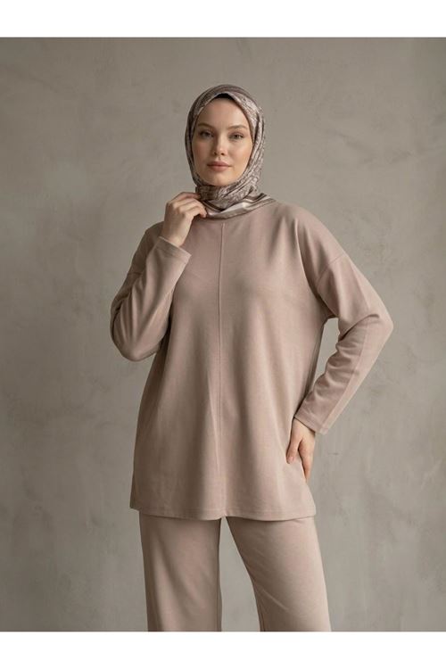 PİT00543-BEJ Ön Dikişli Yırtmaç Detay Pantolonlu Takım-Bej