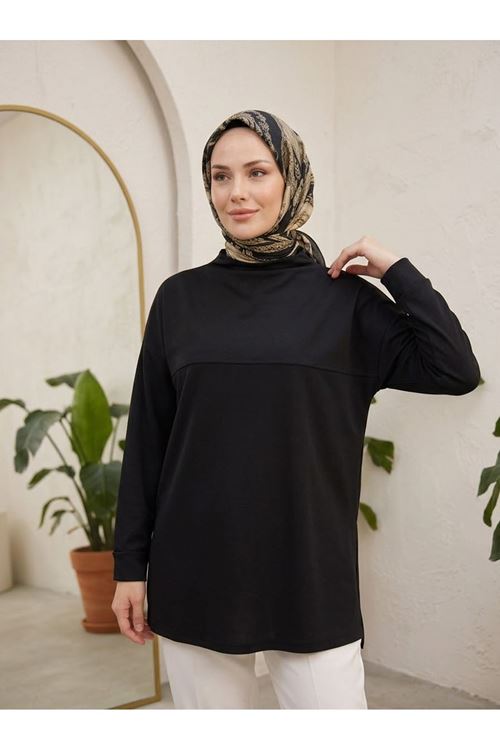 TUN06008-SYH Yarım Yaka Ön Robalı Yırtmaçlı Tunik-Siyah