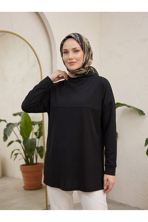 TUN06008-SYH Yarım Yaka Ön Robalı Yırtmaçlı Tunik-Siyah