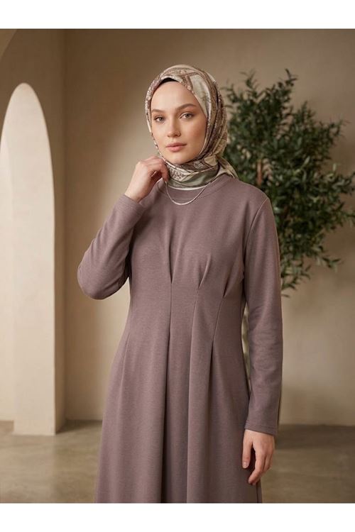 ELB04179-P102 Derin Üç Pileli Elbise-Açık Kahve