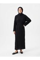 ELB04128-SYH Pilise Dokulu Kemer Detay Elbise-Siyah